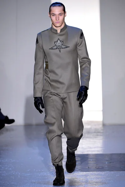 Look 2